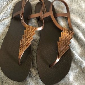 Grendene Sandals never worn size 8